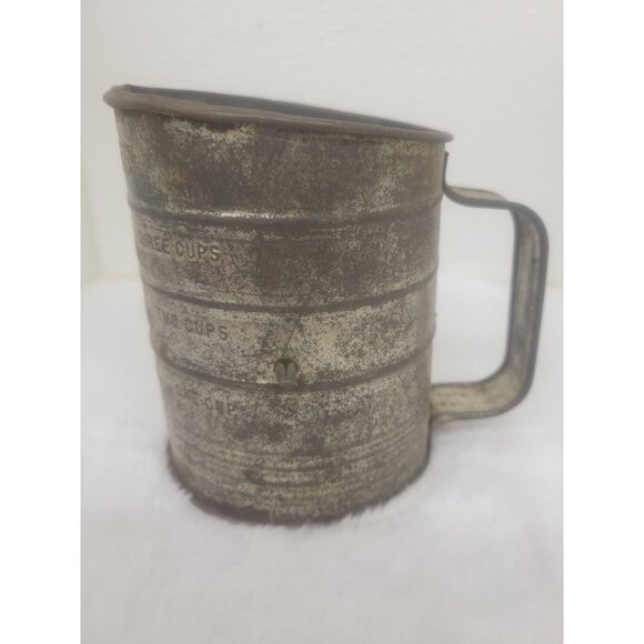 Vintage Bromwell's 3 Cup Flour Sifter Tin - Made in USA - Picture 4 of 9